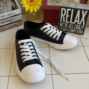 ‘Mudd’ Faux Leather Lace-Up Sneakers
